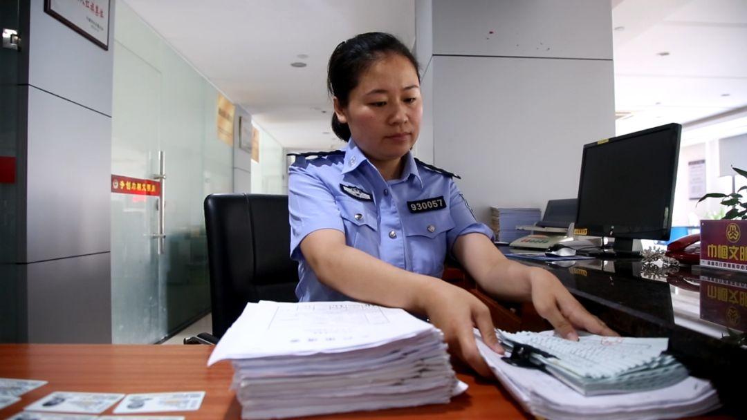管家婆一笑一馬100正確,數據引導設計方法_JLN49.610服務器版