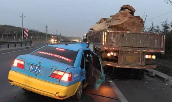 日照出租車新動態(tài),友情與陪伴的溫馨之旅