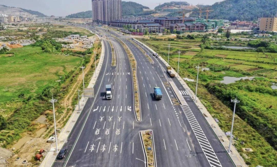 泉州新機(jī)場(chǎng),展翅高飛,成就夢(mèng)想的新起點(diǎn)