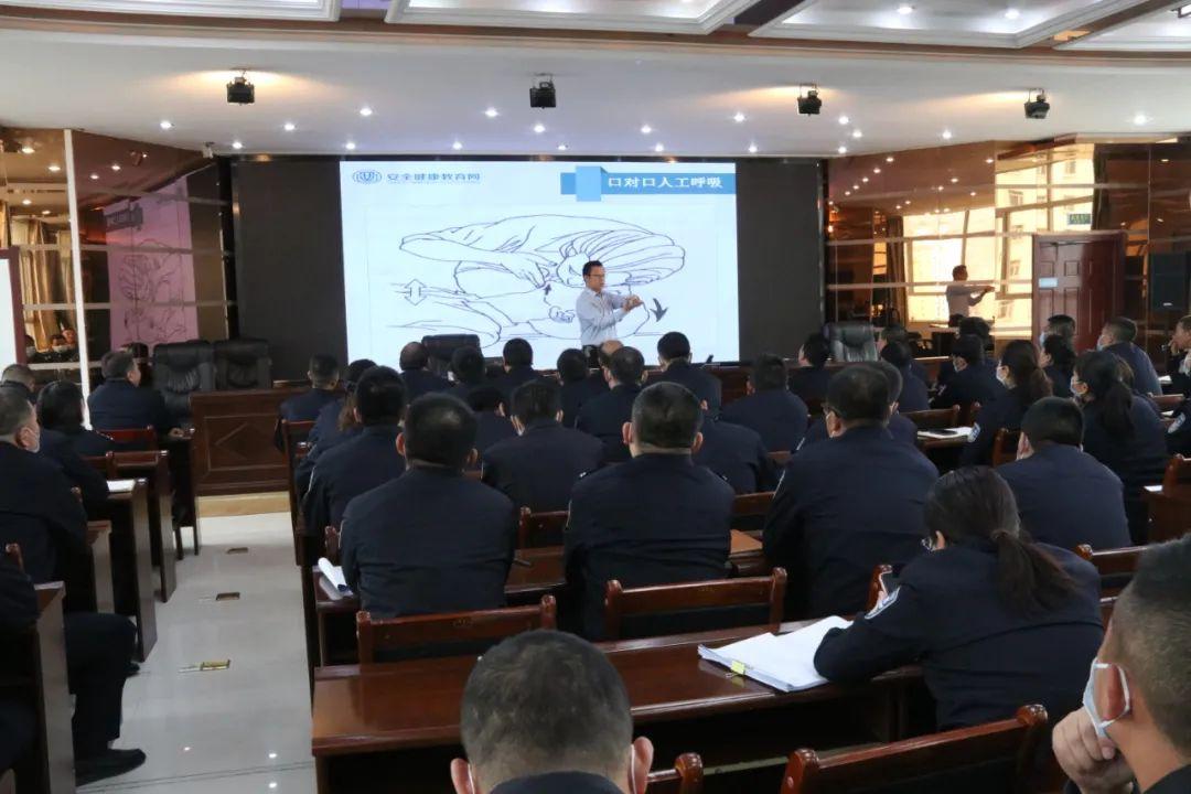 青海輔警改革動(dòng)態(tài),變革力量下的自信成長(zhǎng)旋律