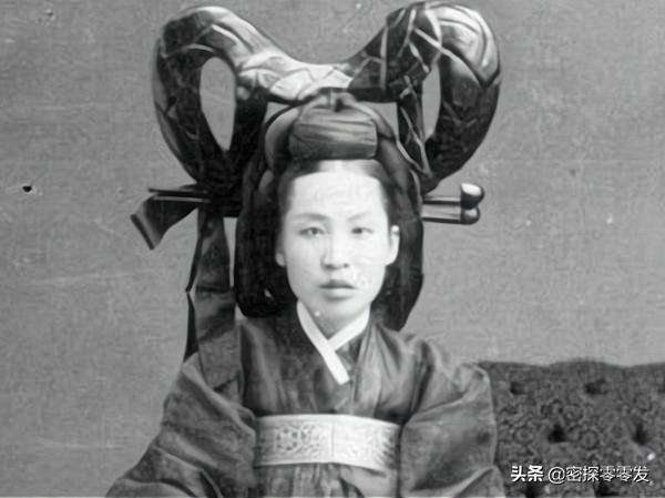 韓國(guó)演員李熙,舞臺(tái)到熒屏的自信蛻變與成就感展現(xiàn)