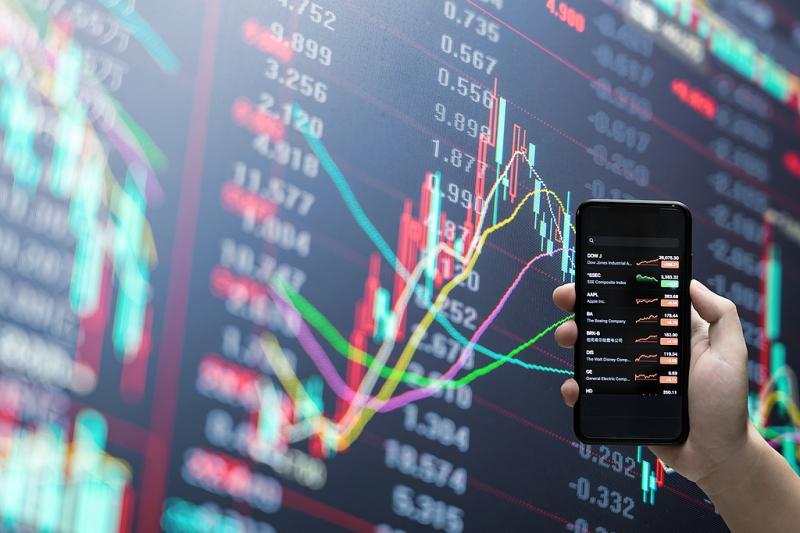 中遠(yuǎn)海控股票投資價值深度解析