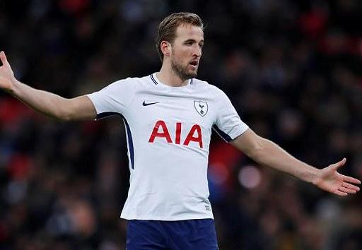 英超最新轉會動態,巷弄深處的足球魅力與獨特小店奇妙邂逅的轉會故事