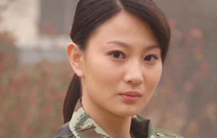 侯夢演員，與自然美景的邂逅，探尋內心平和之旅