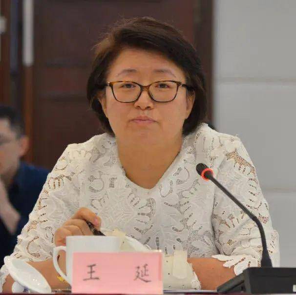 王延最新動態，潮流引領者，舞臺之外更精彩！