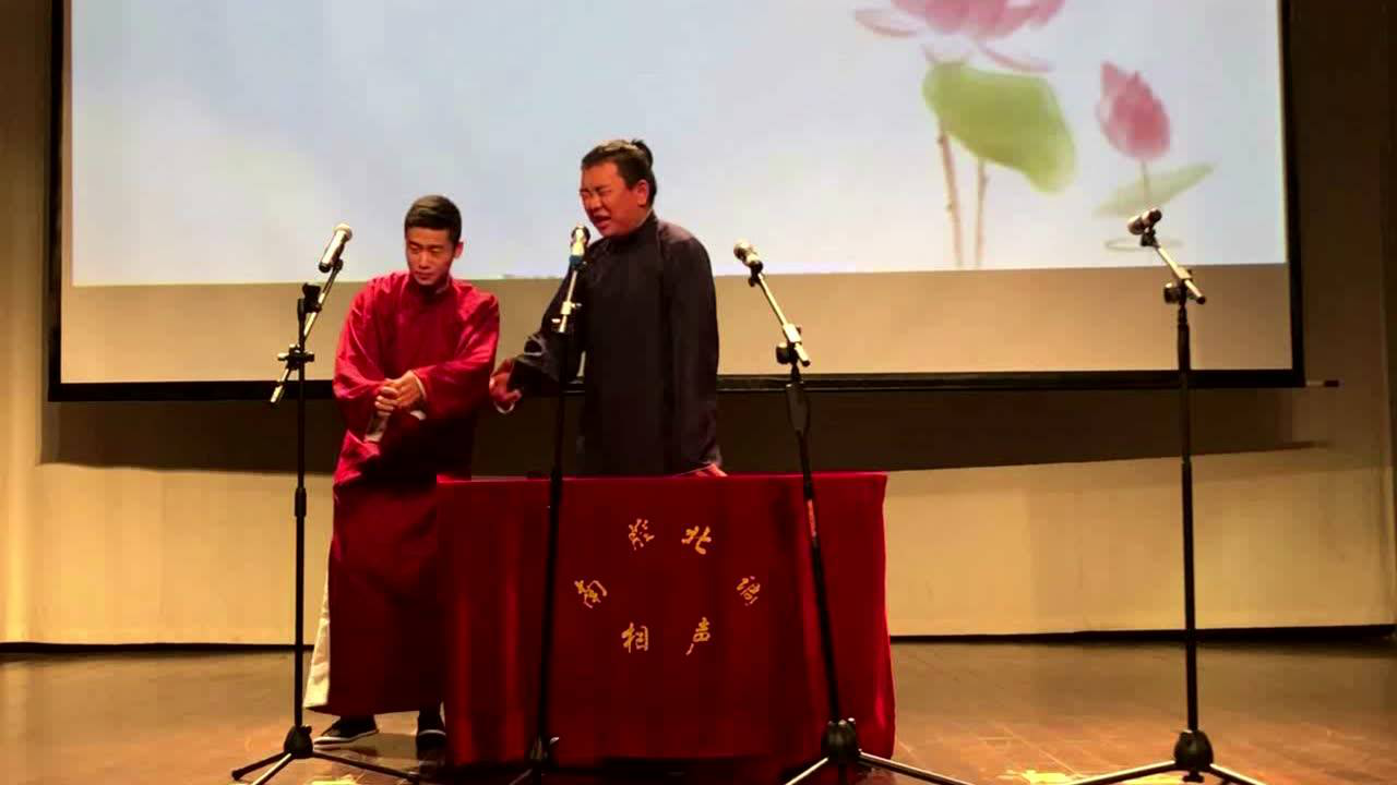 相聲比賽，傳統(tǒng)藝術(shù)的璀璨舞臺(tái)，展現(xiàn)幽默魅力的競(jìng)技場(chǎng)