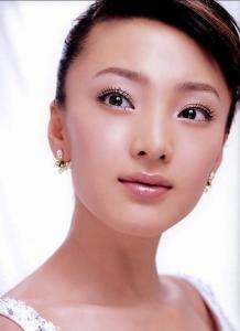 演員國麗娜的彩色生活，愛與陪伴的力量