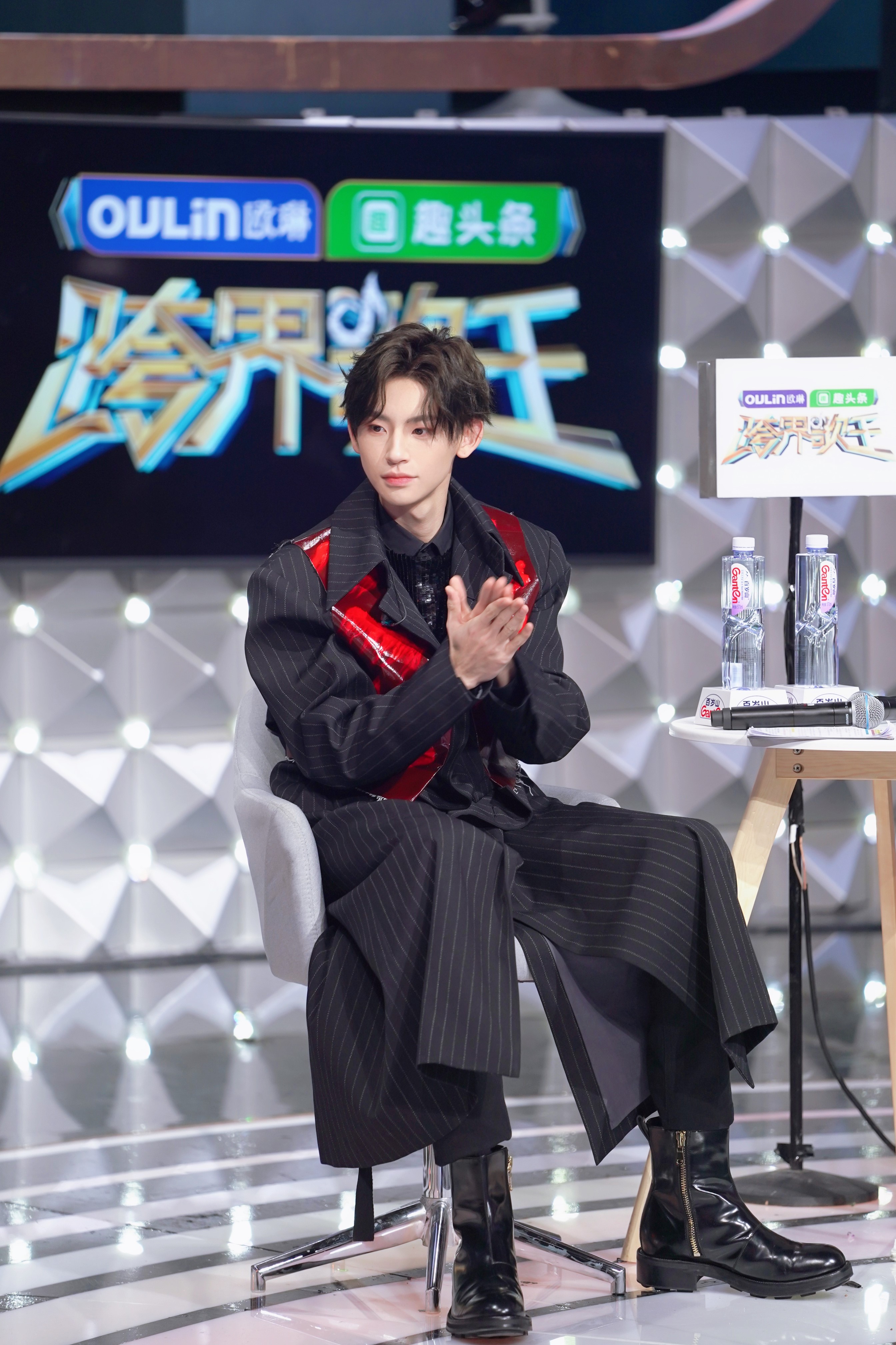 小鬼最新綜藝節目,聚焦熱門娛樂,探索綜藝新動向