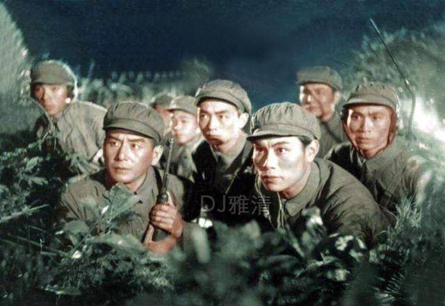 老電影偵察兵的高科技新品未來體驗,觸手可及的未來偵察之旅