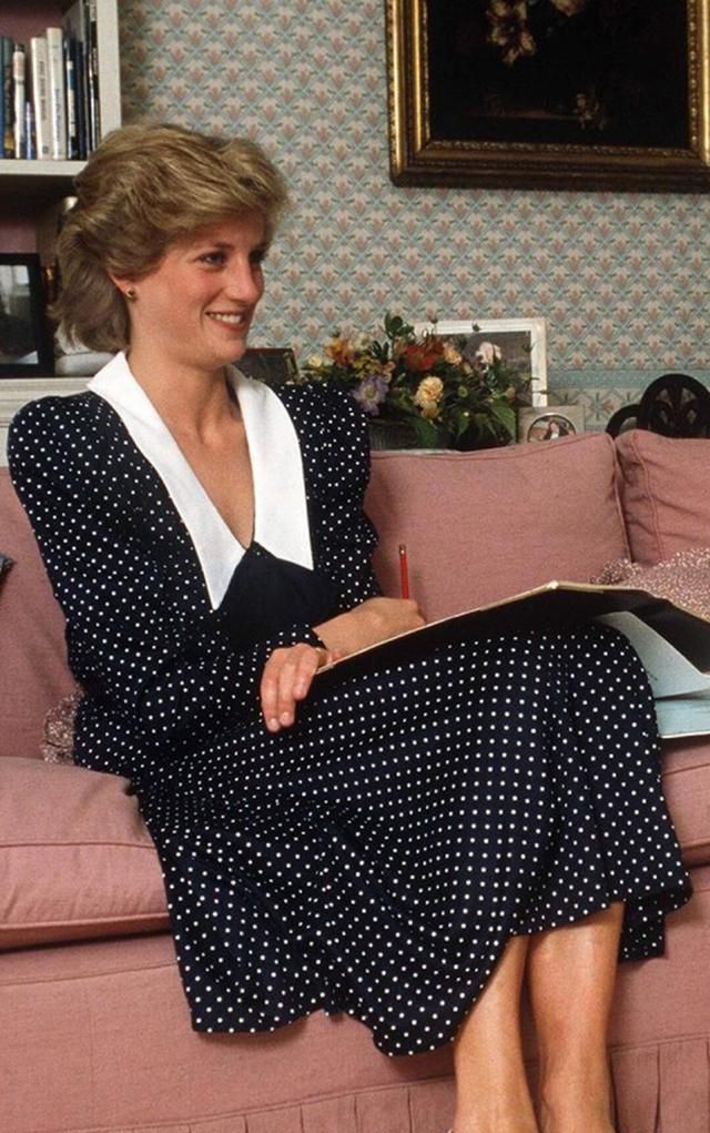 戴安娜最新科技風采,領略前沿高科技產品的魅力,重塑生活之美